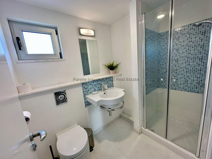 Image No.35-Villa de 5 chambres à vendre à Aradippou