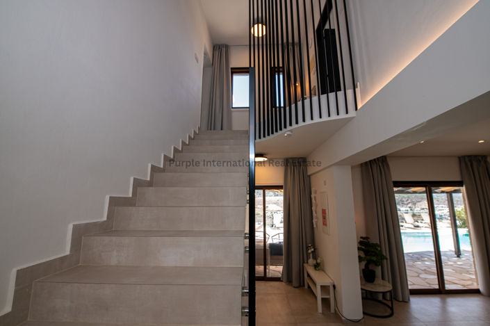 Image No.18-Villa de 5 chambres à vendre à Peyia