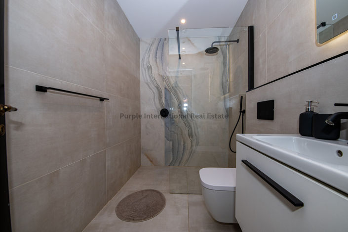 Image No.22-Villa de 5 chambres à vendre à Peyia