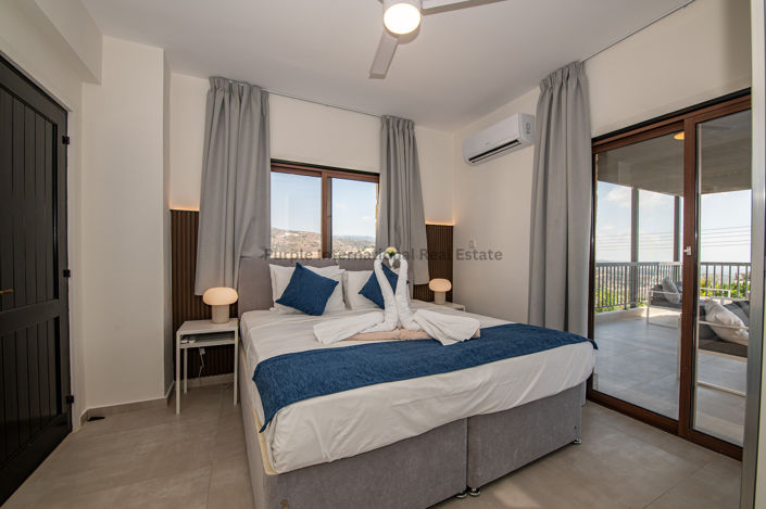 Image No.37-Villa de 5 chambres à vendre à Peyia