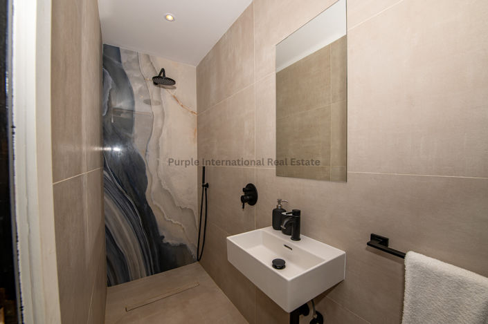 Image No.38-Villa de 5 chambres à vendre à Peyia