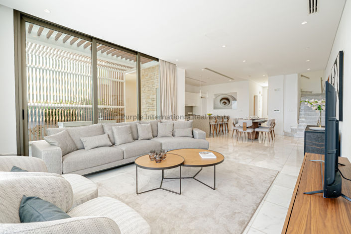 Image No.7-4 Bed Villa for sale