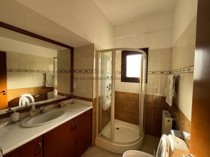 Image No.17-Villa de 5 chambres à vendre à Emba