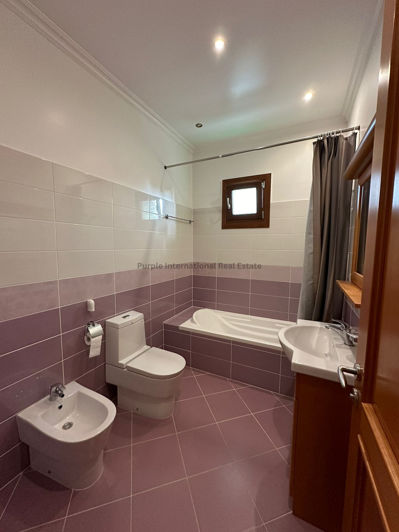 Image No.15-4 Bed Villa for sale