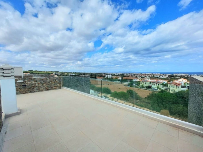 Image No.19-3 Bed Apartment for sale