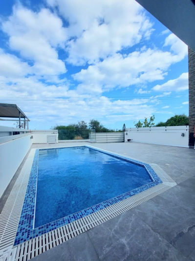 Image No.22-3 Bed Apartment for sale