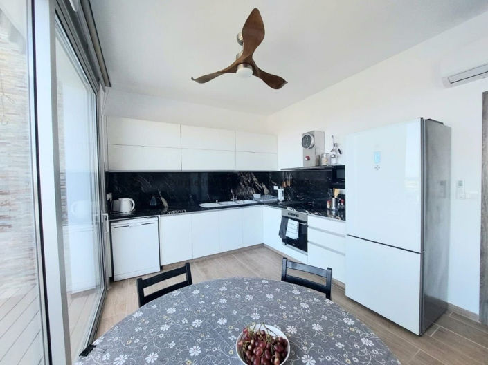 Image No.7-3 Bed Apartment for sale