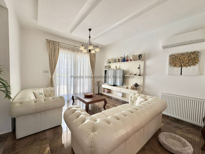 Image No.5-3 Bed Villa for sale