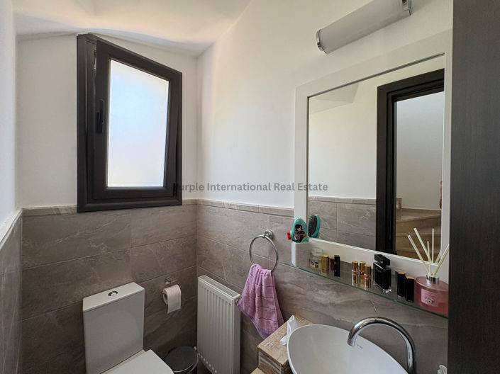 Image No.7-3 Bed Villa for sale