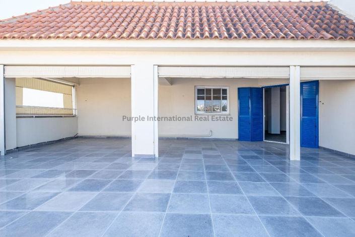 Image No.25-Commercial for sale