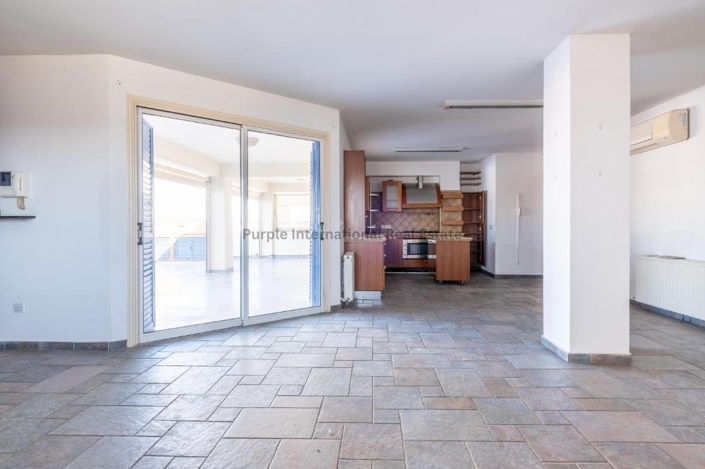 Image No.4-Commercial for sale