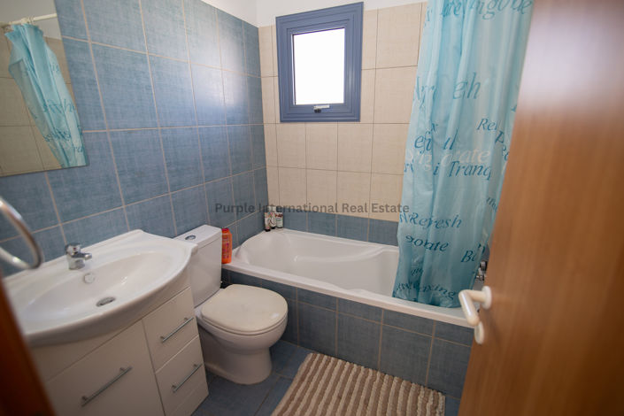 Image No.8-3 Bed Villa for sale