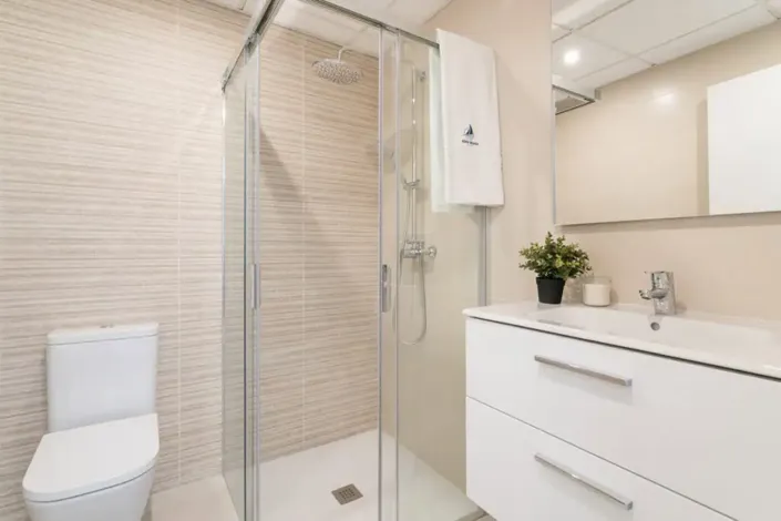 Image No.10-2 Bed Apartment for sale