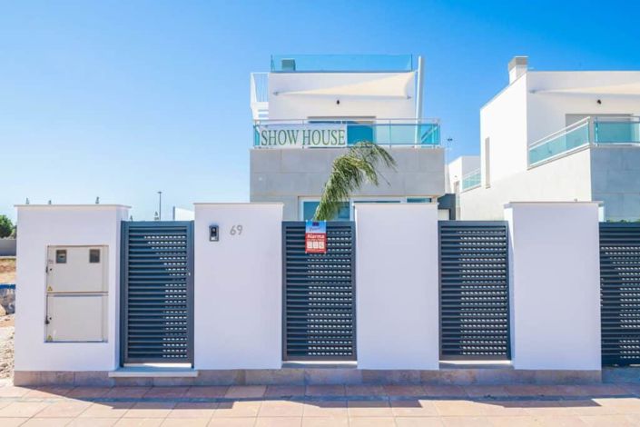 Image No.37-3 Bed Villa for sale