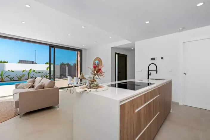 Image No.5-Villa de 3 chambres à vendre à Los Alcázares