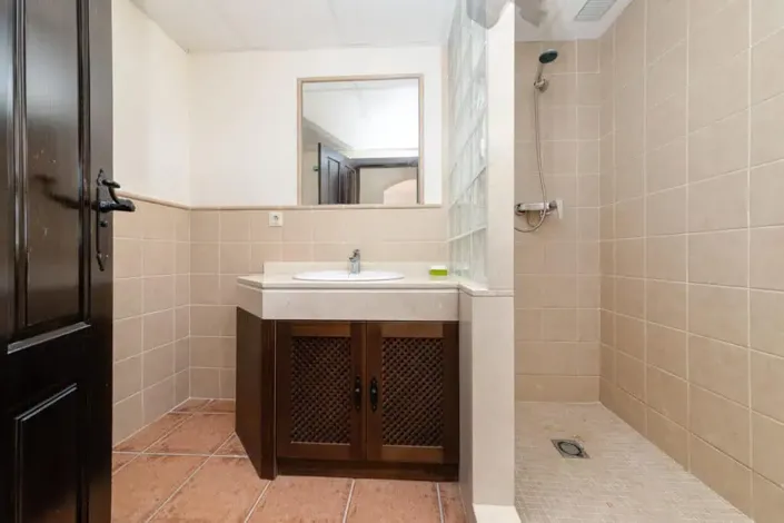 Image No.16-3 Bed Villa for sale