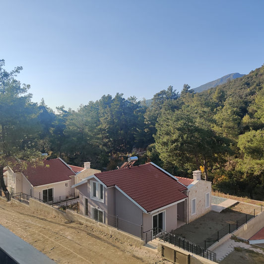 Image No.15-Maison / Villa de 4 chambres à vendre à Yesilüzümlü