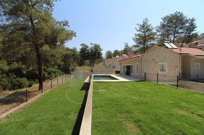 Image No.8-Maison / Villa de 4 chambres à vendre à Yesilüzümlü