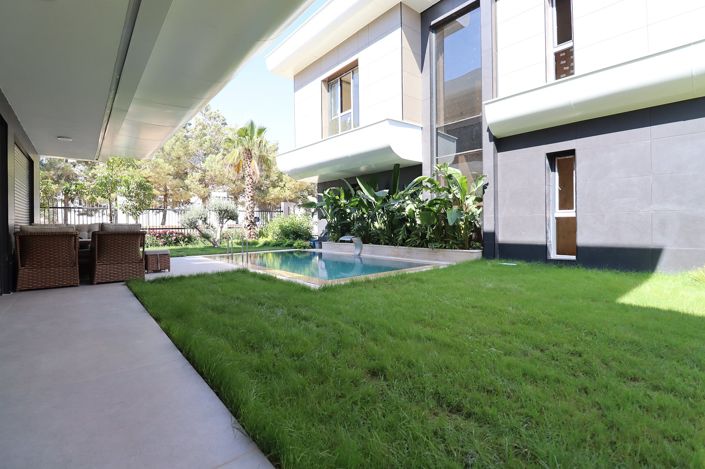 Image No.10-Maison / Villa de 6 chambres à vendre à Ermenek