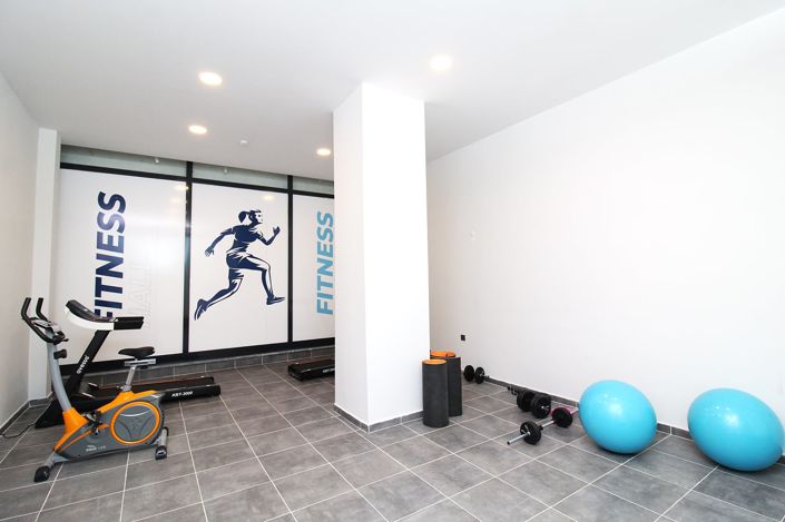 Image No.5-5 Bed Apartment for sale