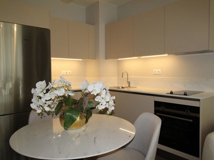 Image No.9-2 Bed Apartment for sale