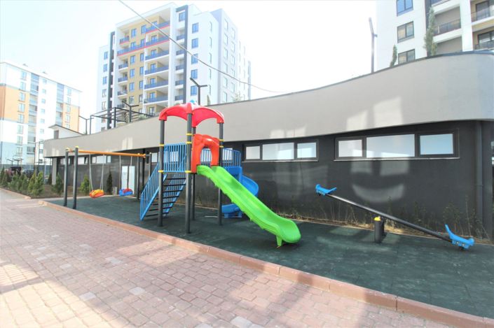 Image No.10-5 Bed Apartment for sale