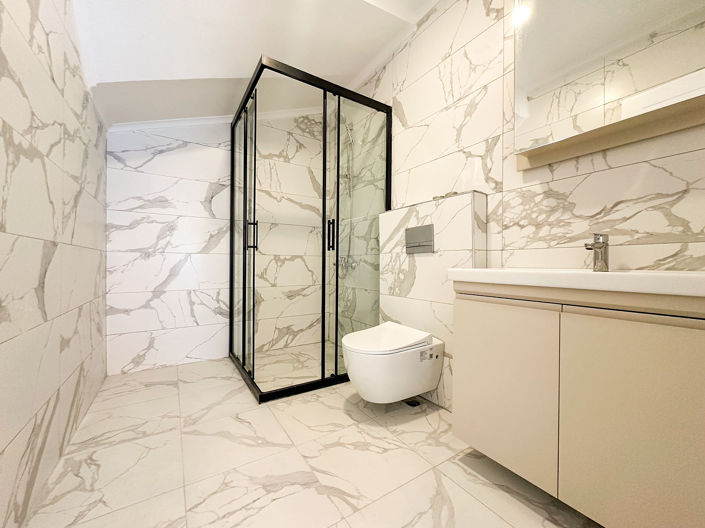 Image No.35-2 Bed Apartment for sale