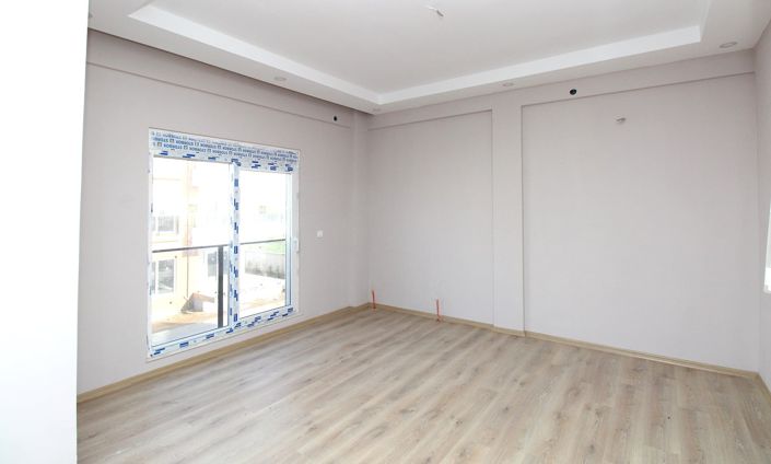 Image No.19-4 Bed Apartment for sale