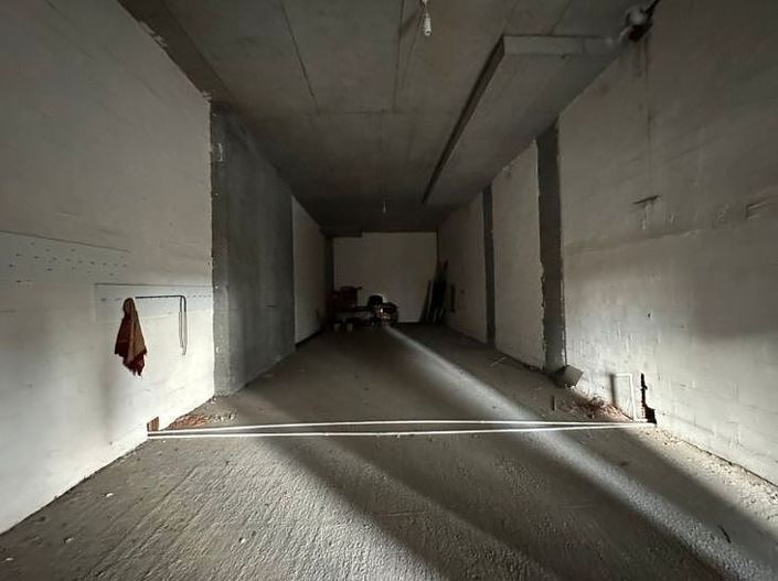 Image No.11-Commercial à vendre à Esenyurt