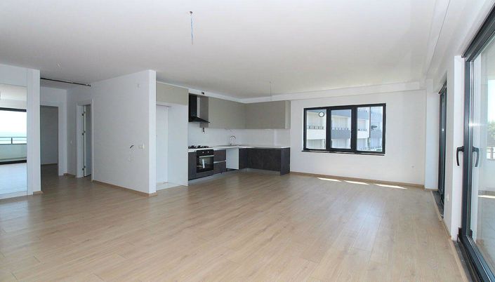 Image No.22-2 Bed Apartment for sale