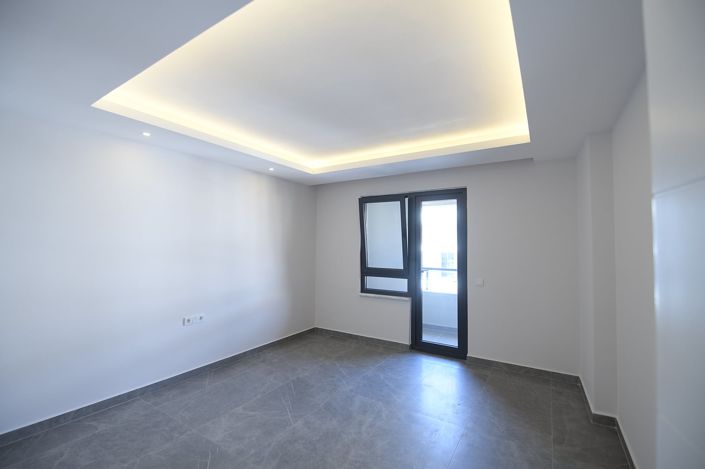 Image No.13-3 Bed Apartment for sale