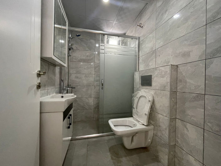 Image No.27-2 Bed Apartment for sale