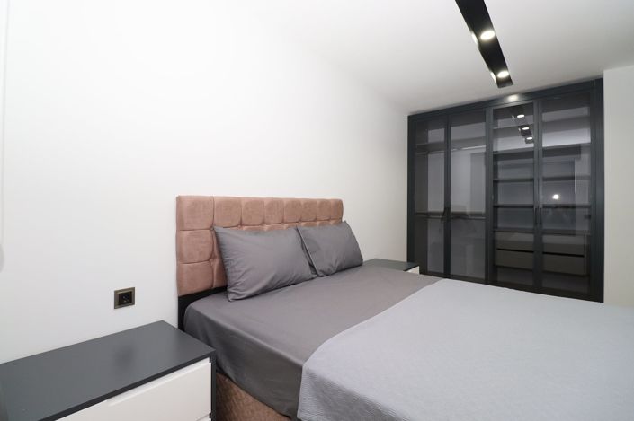 Image No.24-1 Bed Apartment for sale