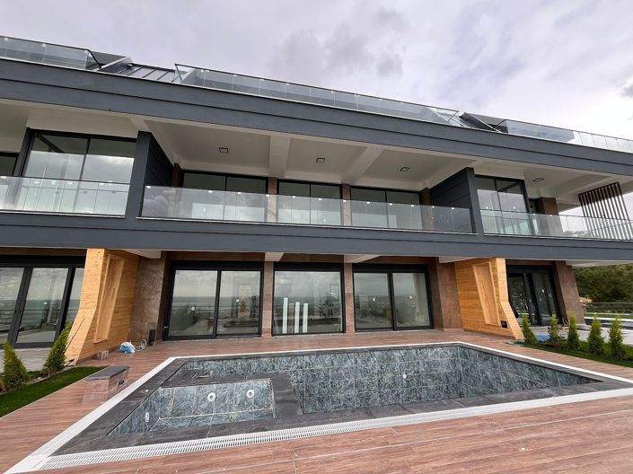 Image No.5-5 Bed House/Villa for sale