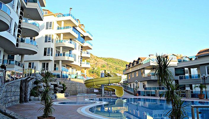 Image No.10-5 Bed Apartment for sale