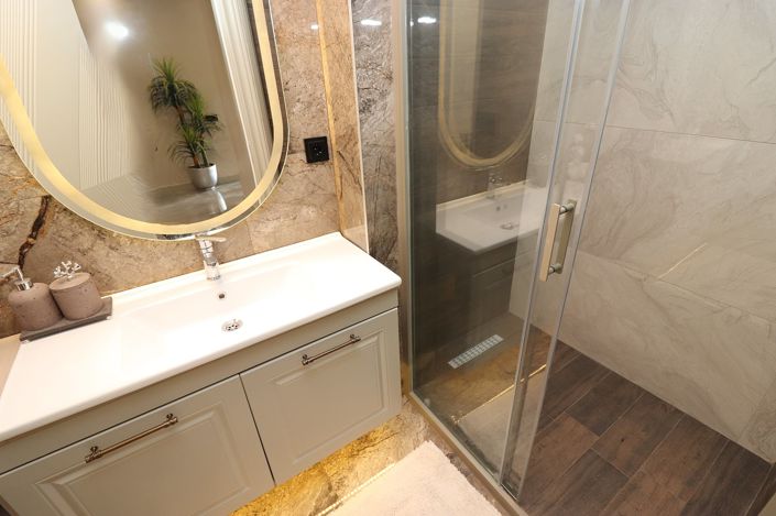 Image No.24-3 Bed Apartment for sale