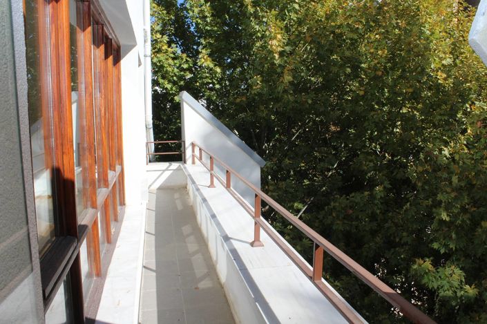 Image No.27-5 Bed Apartment for sale