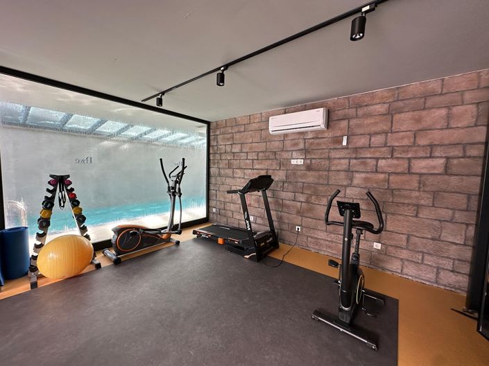 Image No.12-3 Bed Apartment for sale