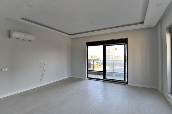 Image No.14-3 Bed Apartment for sale