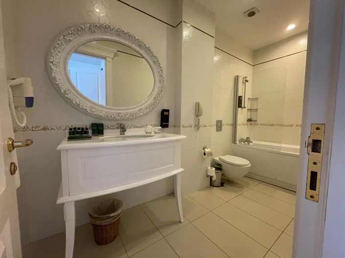 Image No.21-3 Bed Apartment for sale