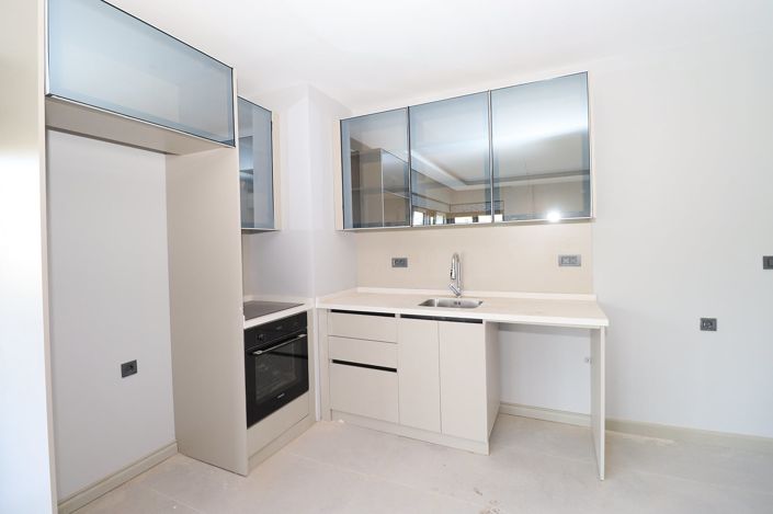 Image No.26-2 Bed Apartment for sale