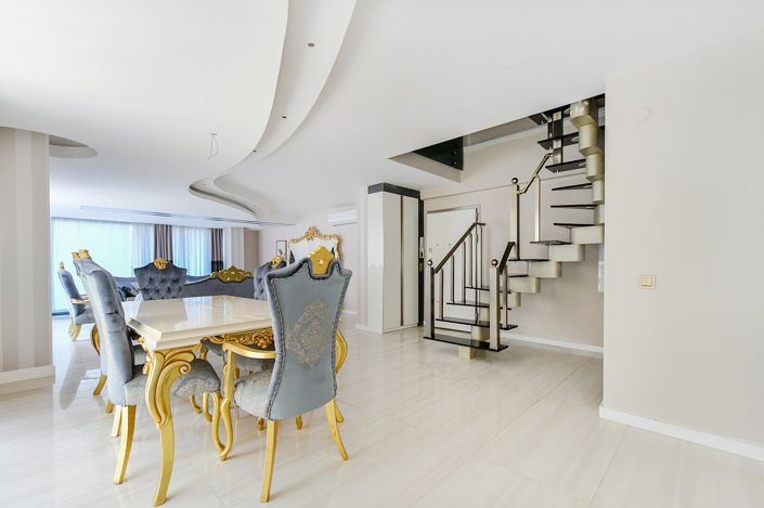 Image No.29-3 Bed Apartment for sale