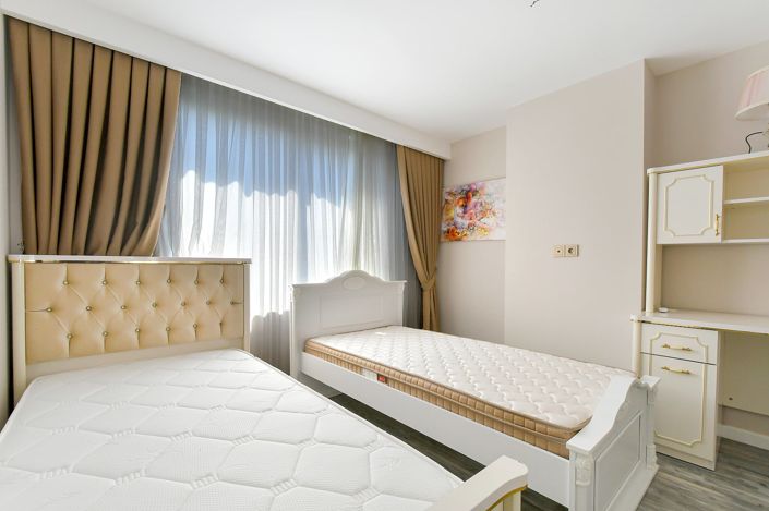 Image No.48-3 Bed Apartment for sale