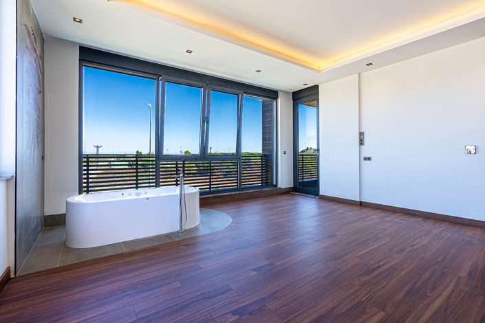 Image No.22-4 Bed House/Villa for sale