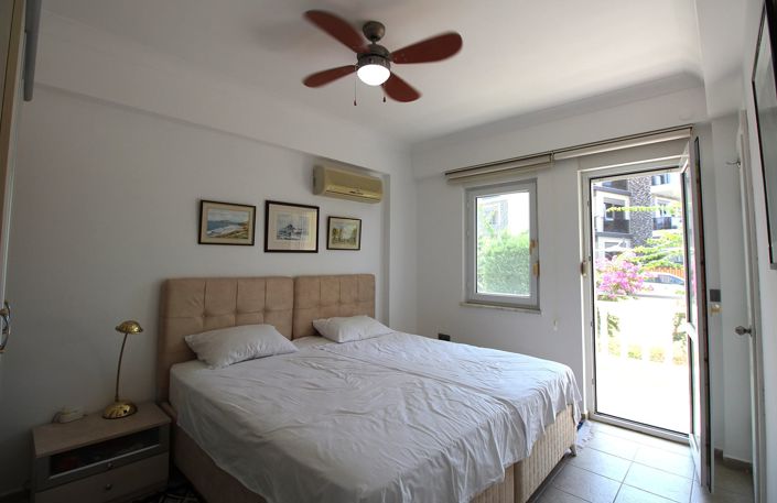 Image No.20-3 Bed Apartment for sale