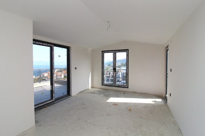 Image No.43-2 Bed Apartment for sale