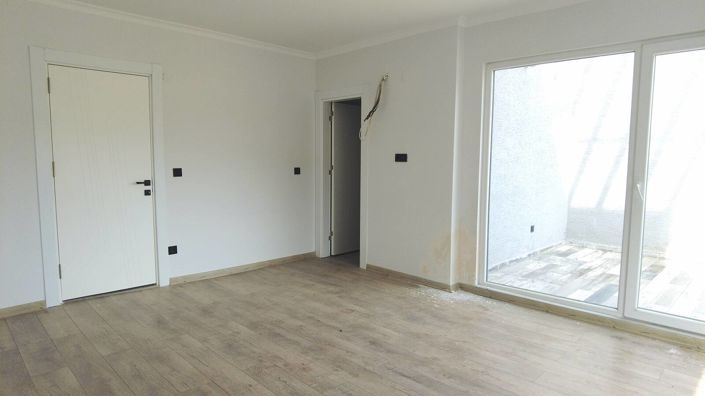 Image No.28-4 Bed Apartment for sale