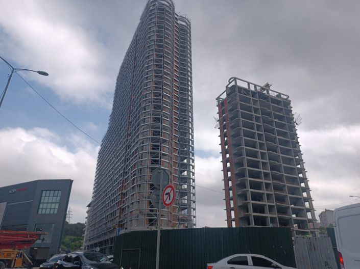 Image No.19-5 Bed Apartment for sale