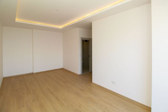 Image No.20-3 Bed Apartment for sale