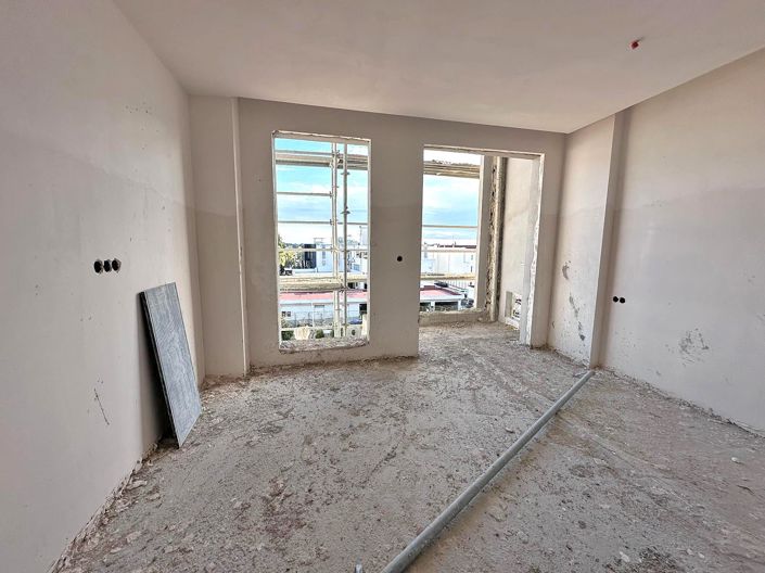 Image No.23-1 Bed Apartment for sale